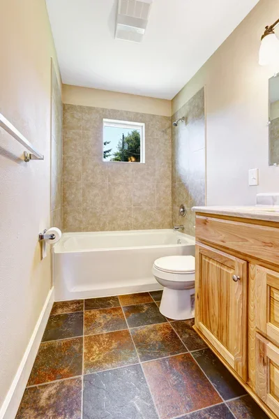 empty bathroom ready for home inspection